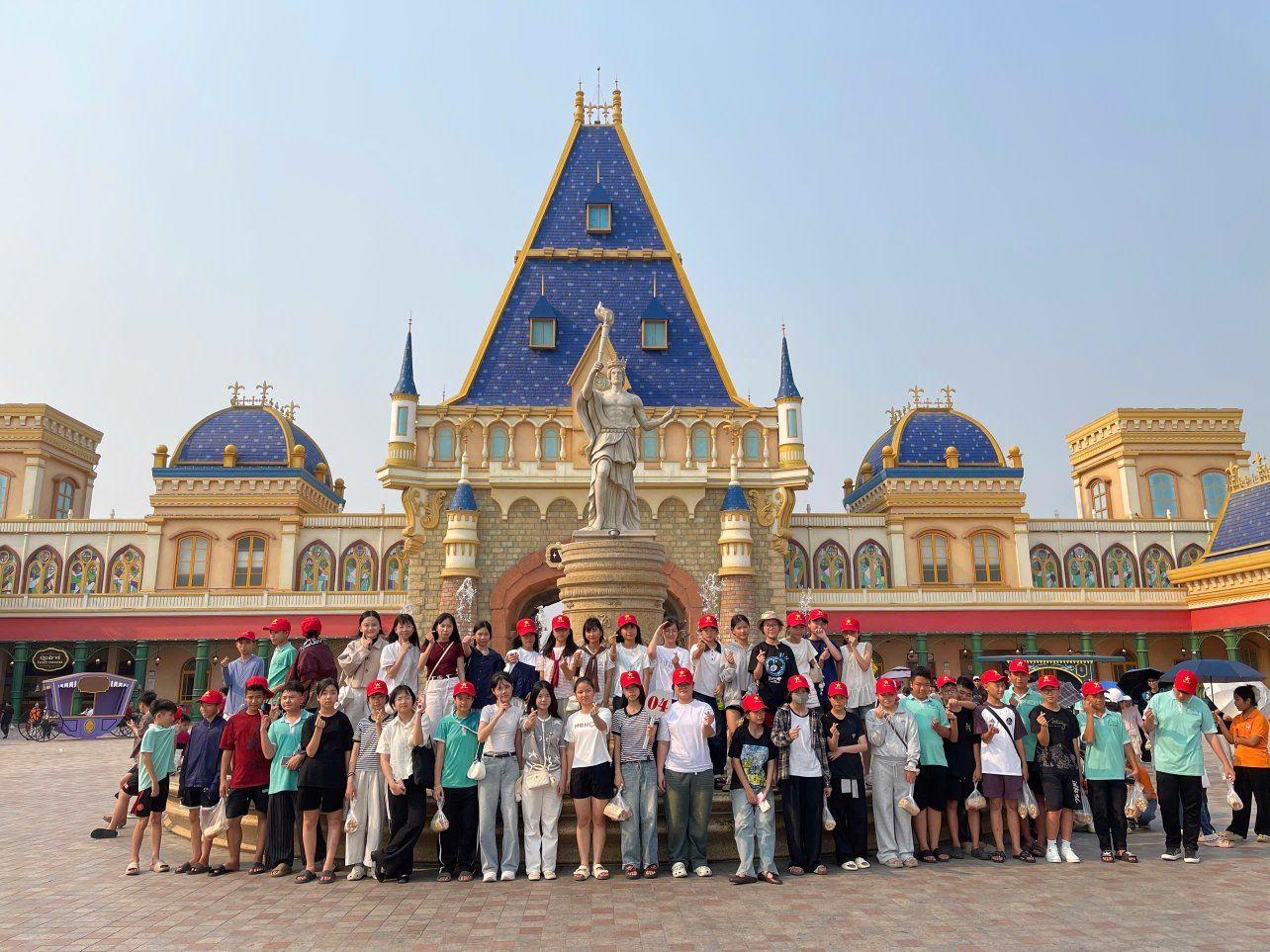 TRƯỜNG TH & THCS VÂN TRƯỜNG, XÃ TÂY TIỀN HẢI TỔ CHỨC CHO HỌC SINH THAM GIA HOẠT ĐỘNG TRẢI NGHIỆM