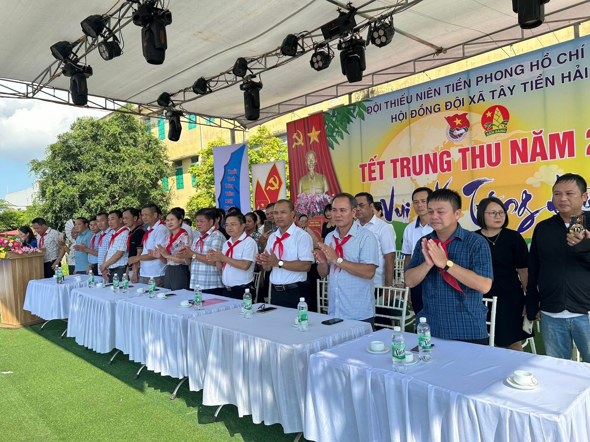 Xã Tây Tiền Hải rộn ràng, tưng bừng vui Tết trung thu năm 2025