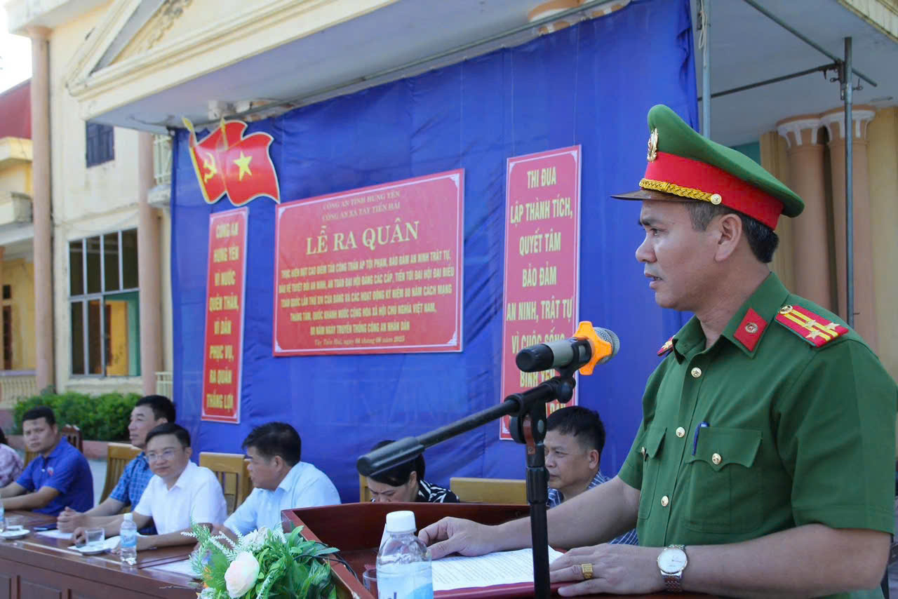 Công an xã Tây Tiền Hải tổ chức Lễ ra quân thực hiện đợt cao điểm tấn công, trấn áp tội phạm, bảo đảm an ninh trật tự Đại hội Đảng các cấp, tiến tới Đại hội đại biểu toàn quốc lần thứ XIV của Đảng và các hoạt động Kỷ niệm 80 năm Cách mạng tháng Tám, Quốc khánh nước Cộng hòa xã hội chủ nghĩa Việt Nam, 80 năm Ngày truyền thống CAND