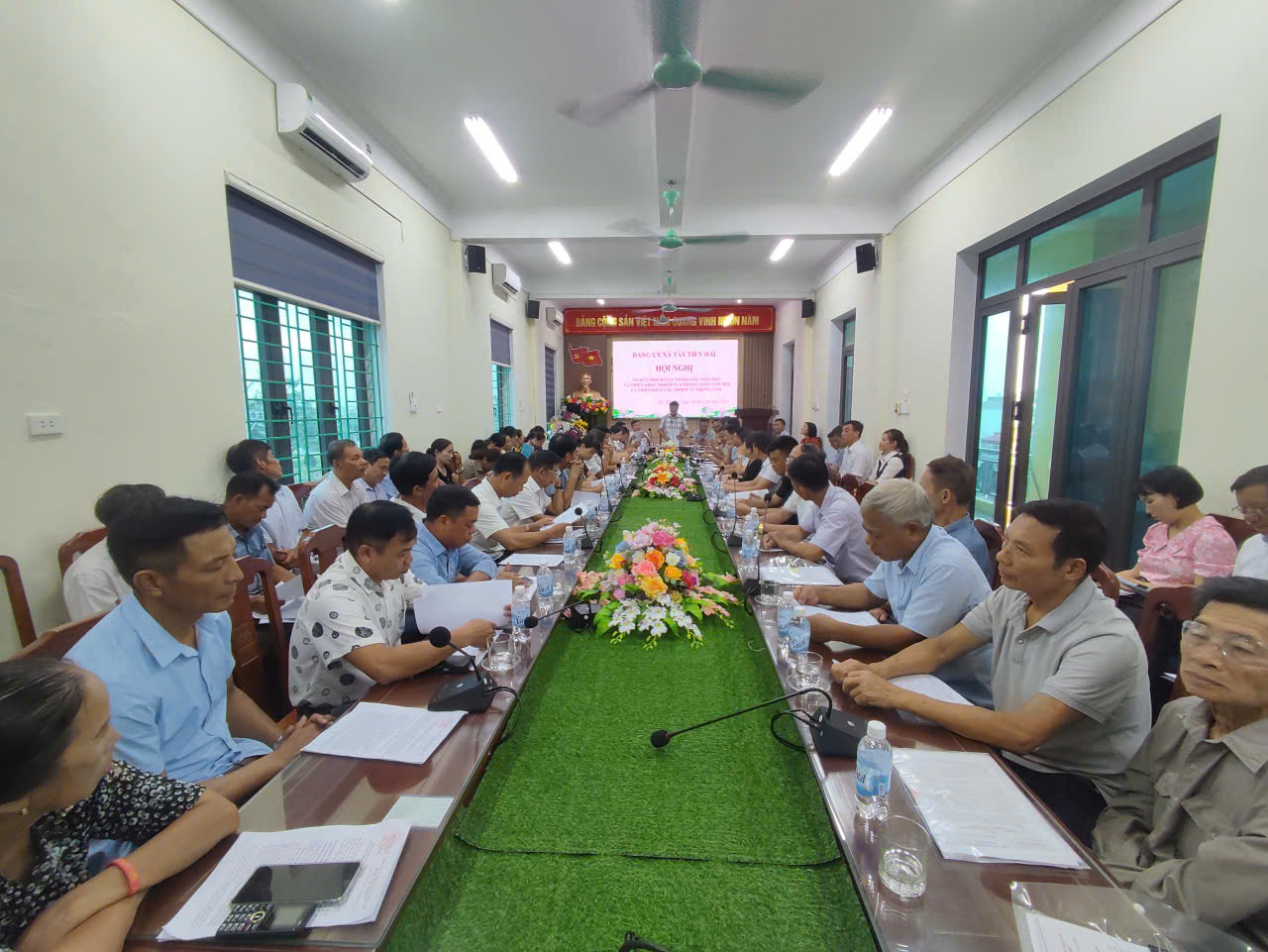 Đảng ủy xã Tây Tiền Hải sơ kết công tác 6 tháng đầu năm, triển khai nhiệm vụ trọng tâm 6 tháng cuối năm 2026