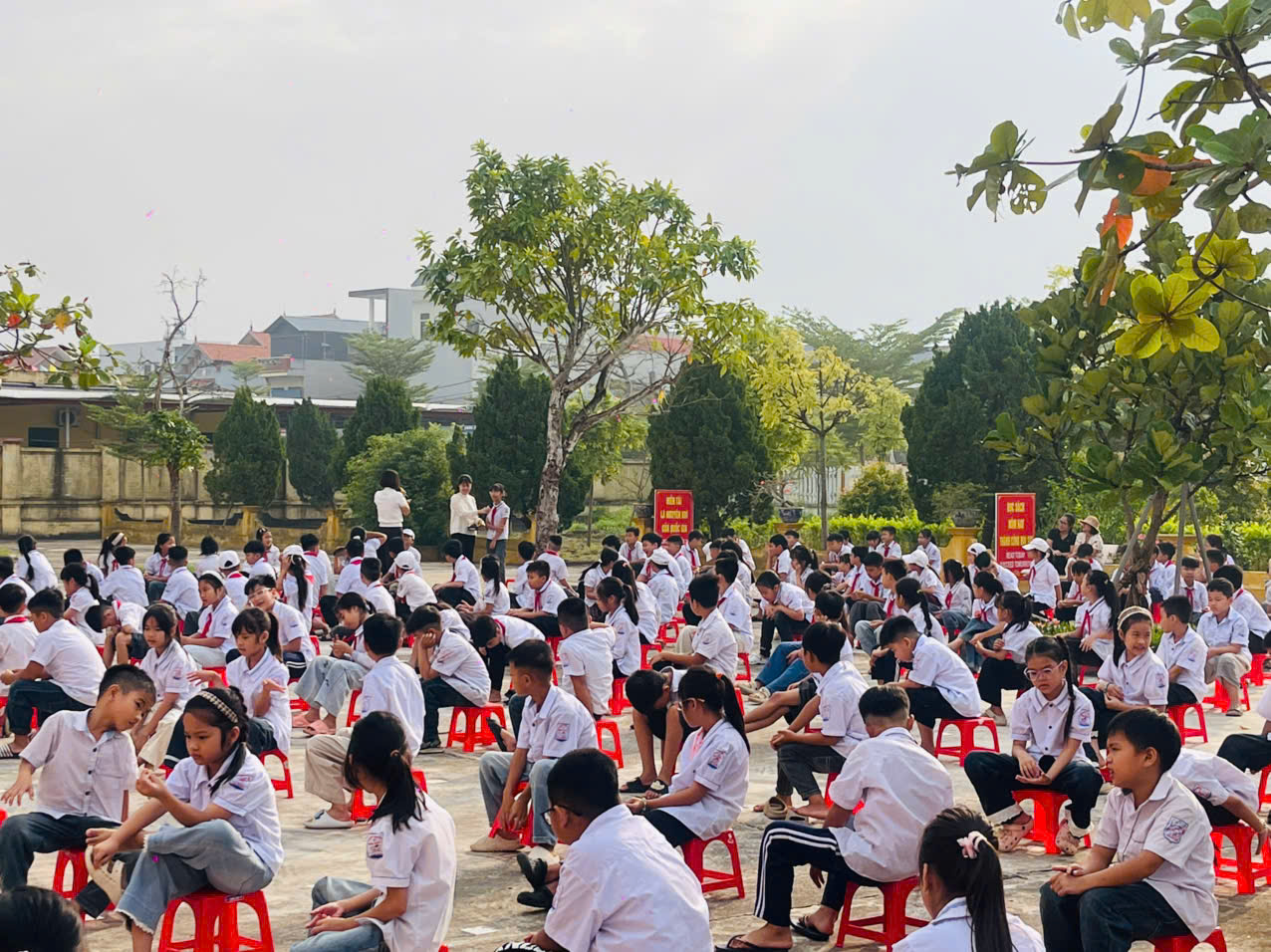 Trường Tiểu học Tây Tiền Hải triển khai chương trình đưa tiếng Anh trở thành ngôn ngữ thứ hai trong trường học 